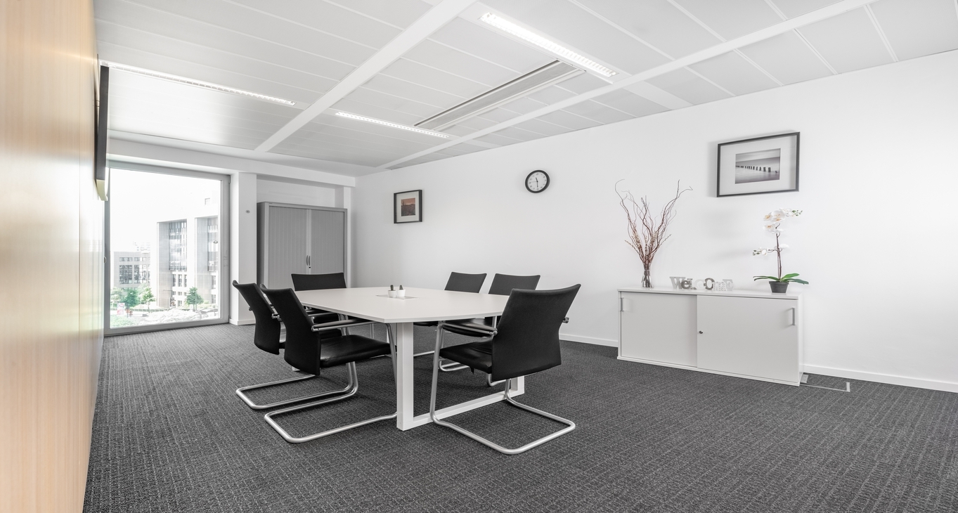 Sewa pejabat Rond-Point Schuman_7-7