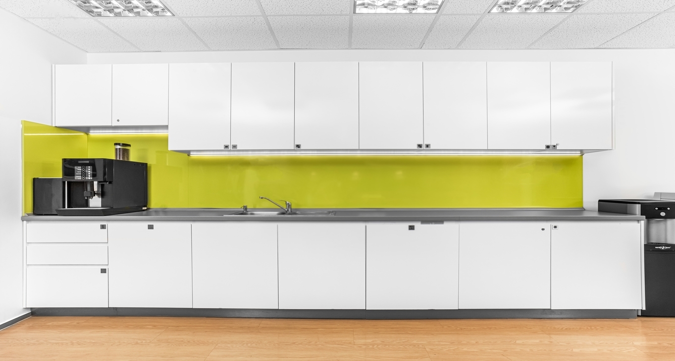 Alquiler oficinas Rosmarin Business Centre_4-4