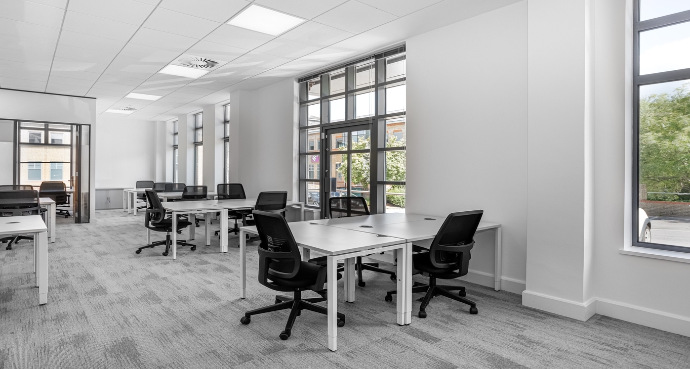 Rourke House — serviced offices & coworking in Staines-upon-Thames Rent office Rourke House — photo 7