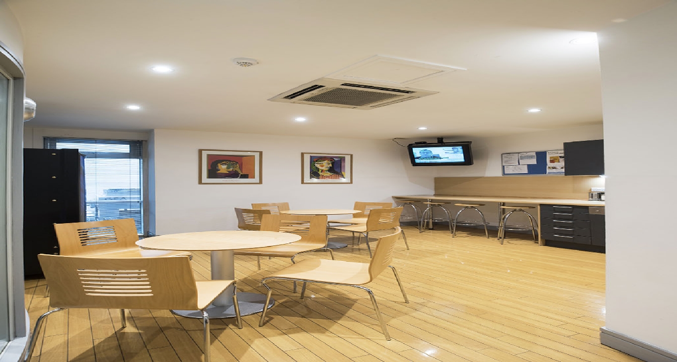 Rent office Saint Andrew Square 9-10 — photo 12