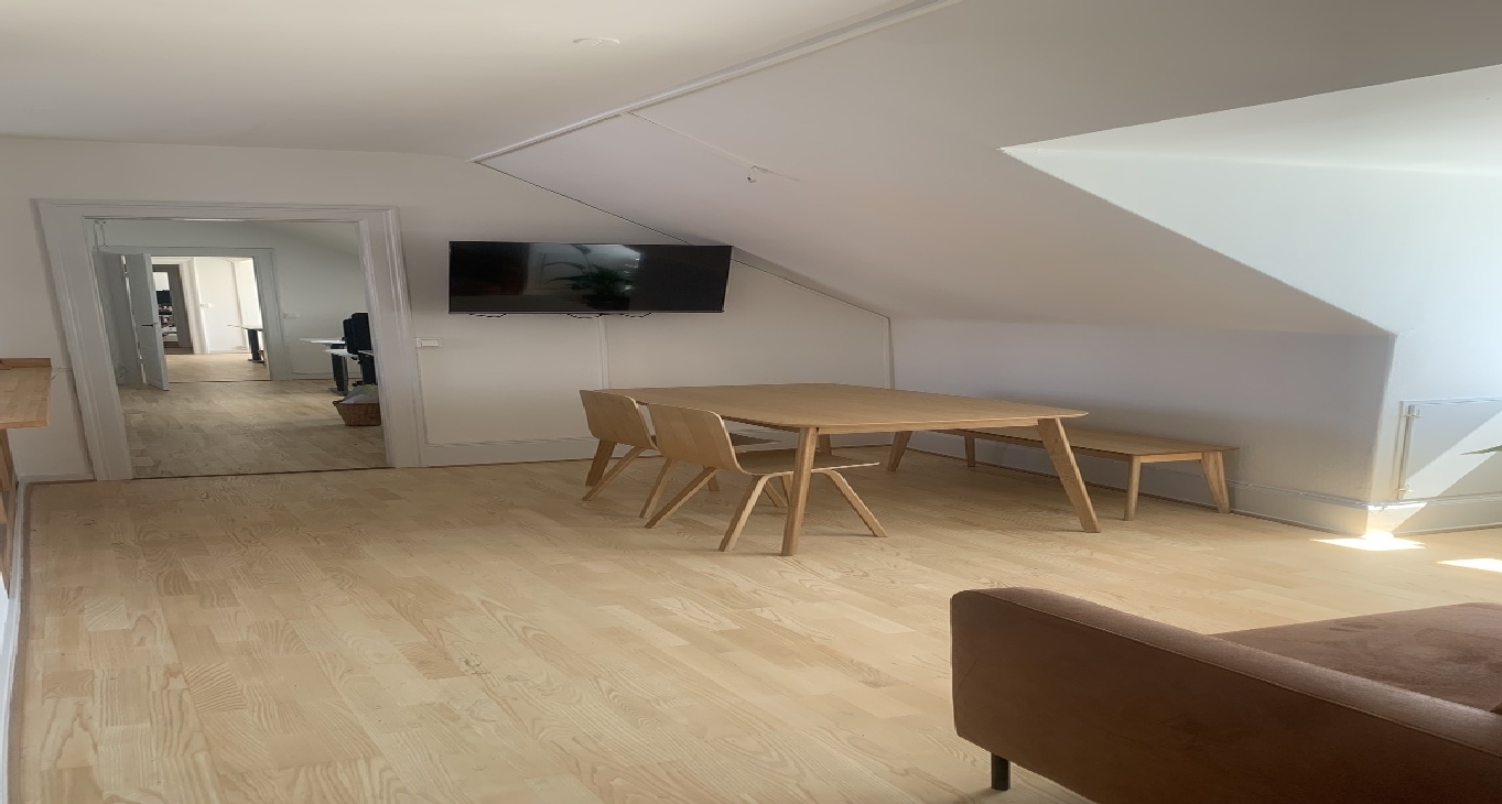 Rent office Sankt Annæ Plads 15A — photo 1