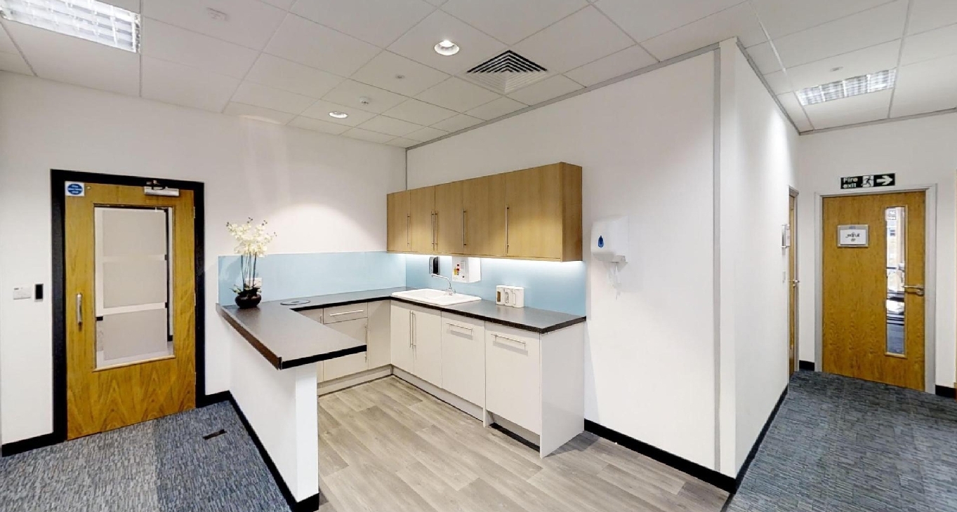 Smeaton Close 7 — serviced offices & coworking in Aylesbury Rent office Smeaton Close 7 — photo 2