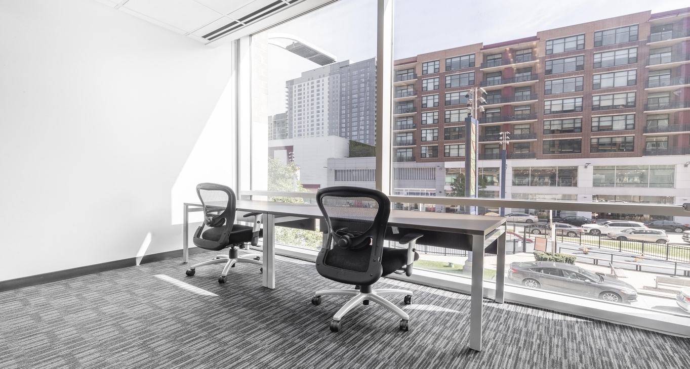 South Loop Roosevelt, 1136 South Delano Court West, Chicago, IL 60605 — office space for rent, photo 4