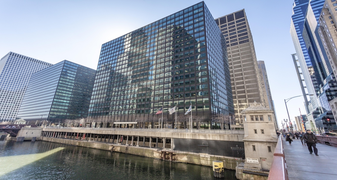 South Riverside Plaza, 10 South Riverside Plaza, Chicago, IL 60606 — office space for rent, photo 7