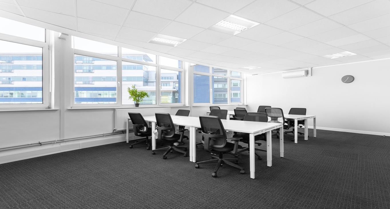 Rent office St George's House — photo 3