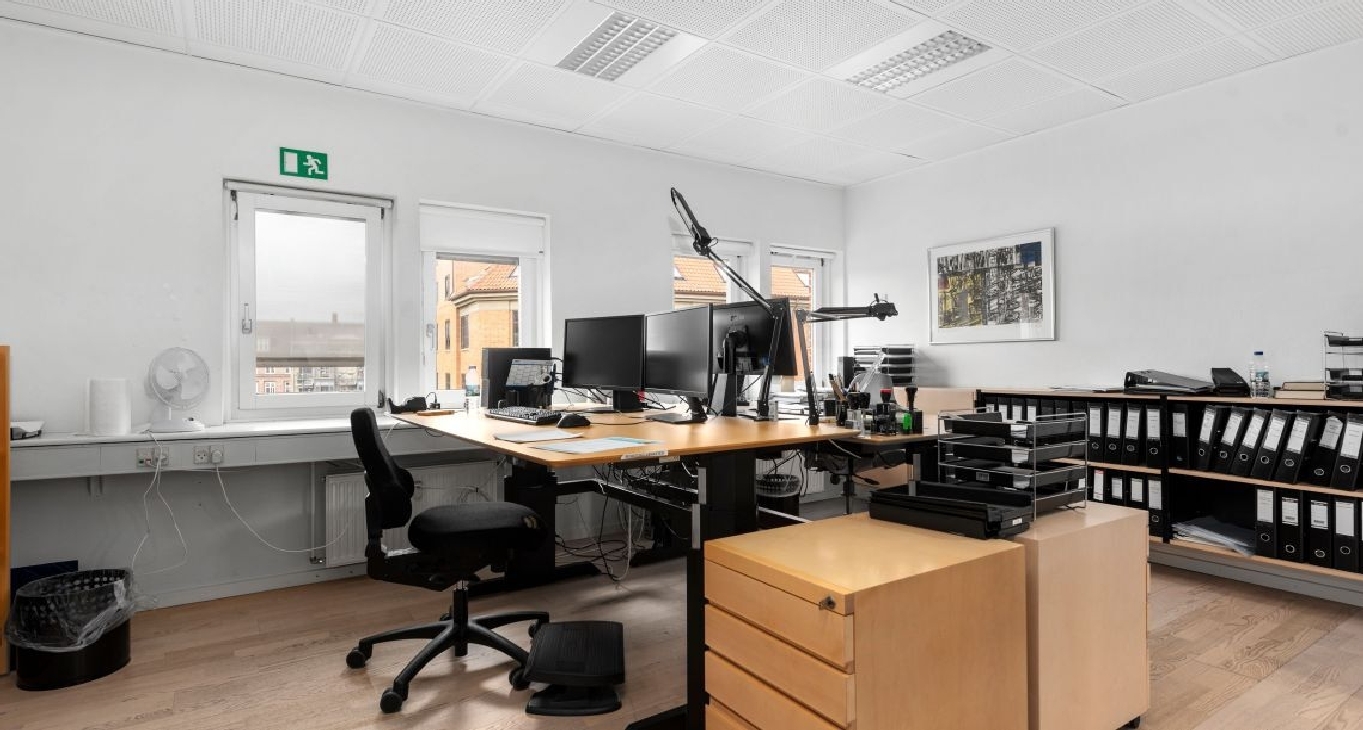 Rent office Strandboulevarden 89, 4. th. — photo 2