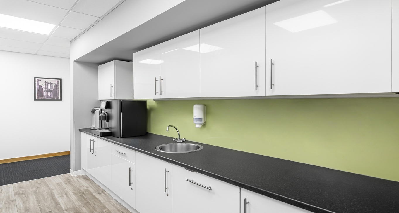 Sutton Harbour — serviced offices & coworking in Plymouth Rent office Sutton Harbour — photo 4