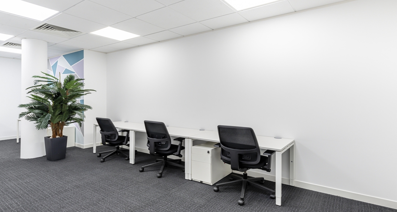 Sutton Harbour — serviced offices & coworking in Plymouth Rent office Sutton Harbour — photo 7