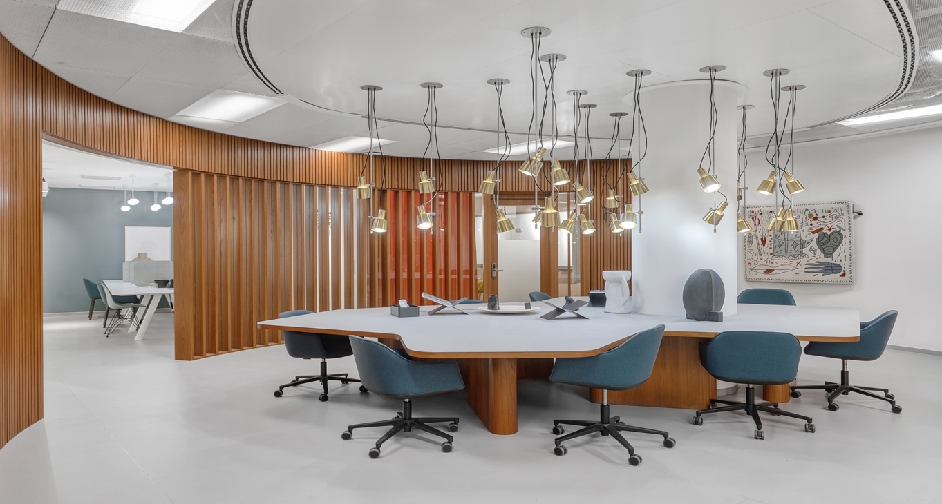Business Center Szervita Square 8_8-8 Büros zu mieten Szervita Square 8_8-8