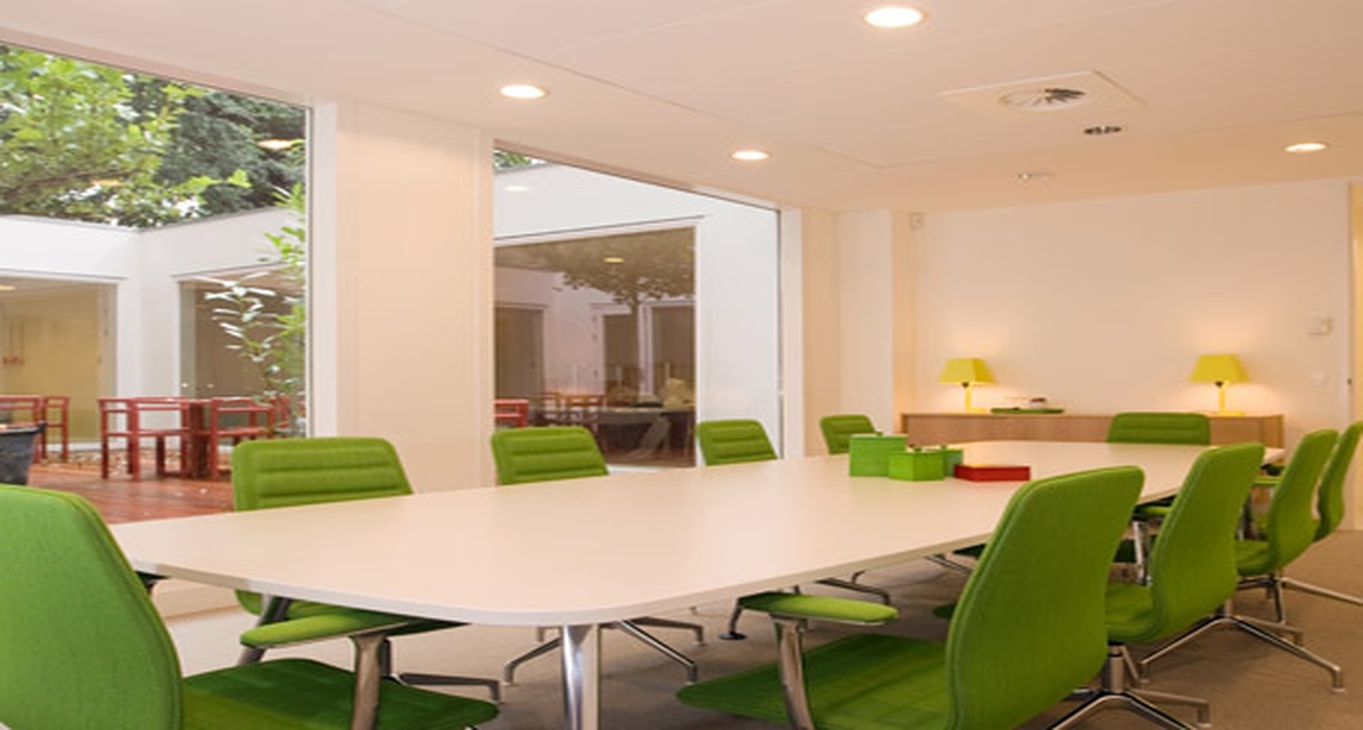 Business center The Falchi Building Rent office The Falchi Building — photo 3