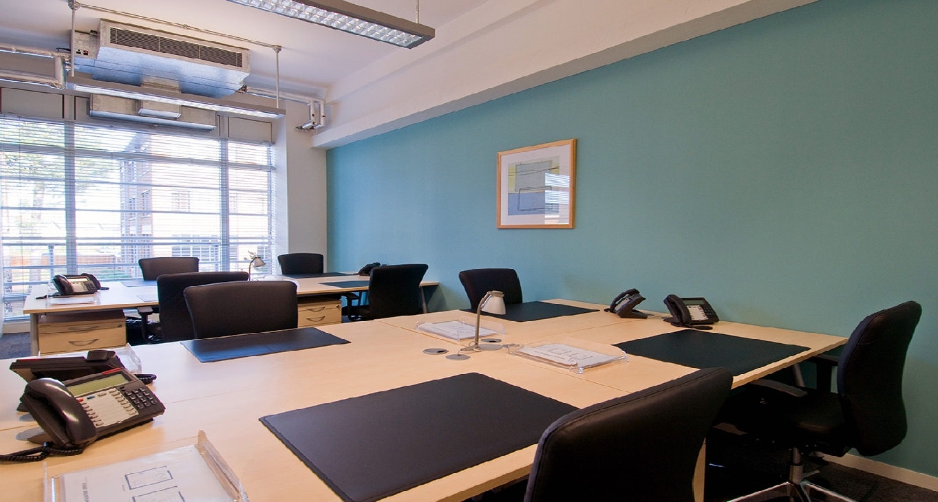 Rent office The Hub Farnborough Business Park — photo 8
