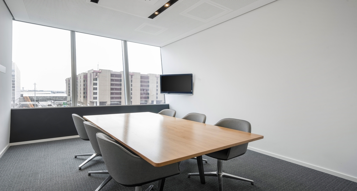 Rent office The Squaire Business Centre — photo 8