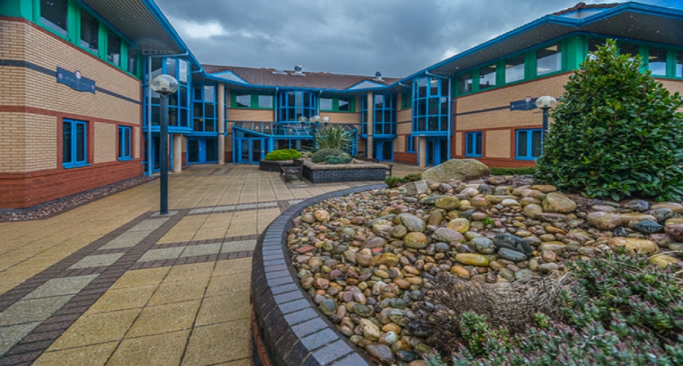 Sewa pejabat The Waterfront, Level Street, Brierley Hill, West Midlands_4-4