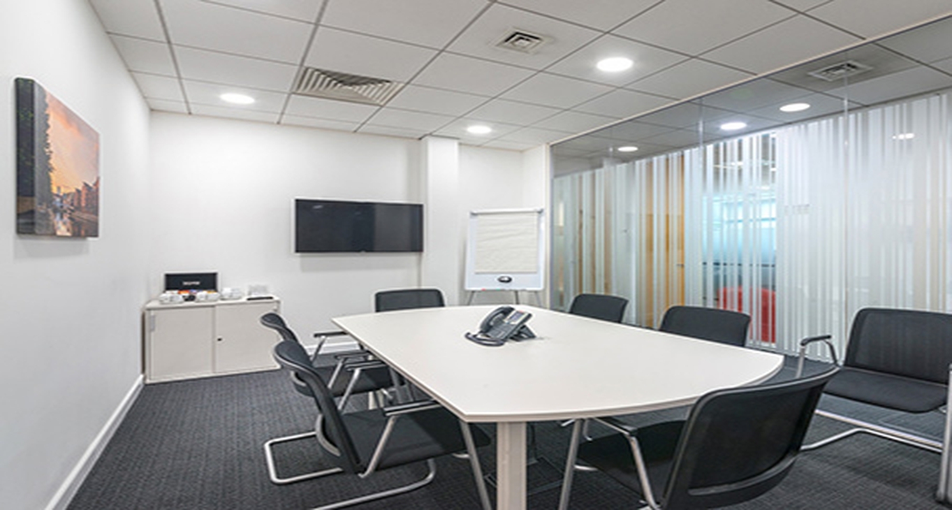 Rent office Thorpe Park_4-4
