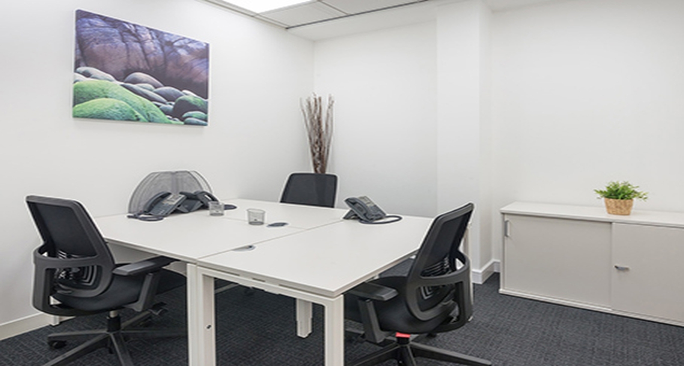 Rent office Thorpe Park_8-8
