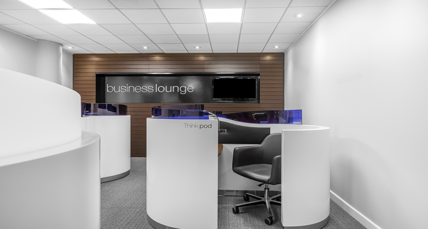 Rent office Titan Court — photo 1