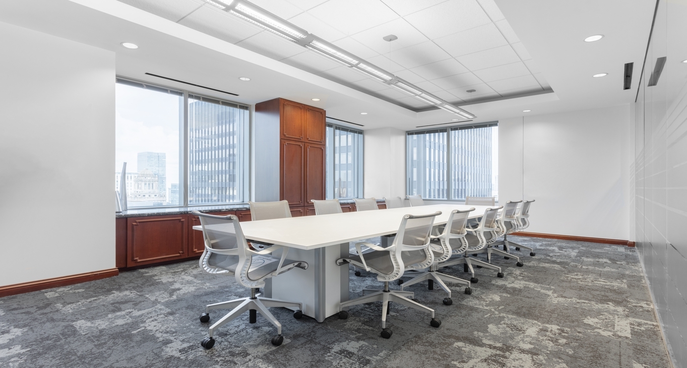 Rent office Two Prudential Plaza — photo 6