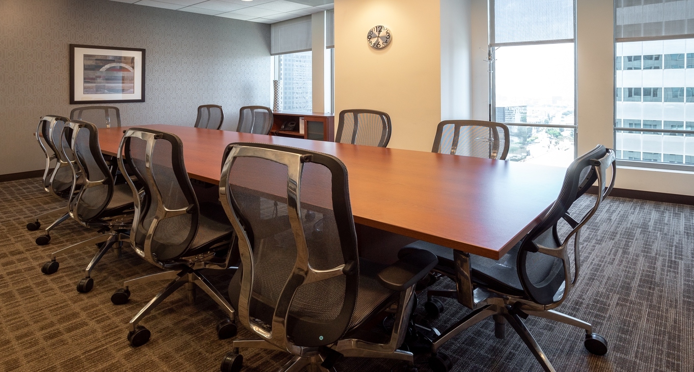 US Bank Tower, 633 West Fifth Street, Los Angeles, CA 90071 — office space for rent, photo 1