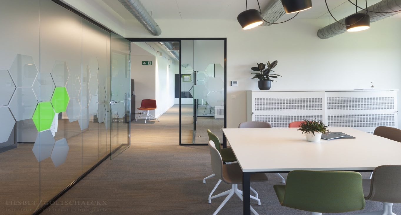Sewa pejabat Uitbreidingstraat 66, Berchem_24-24