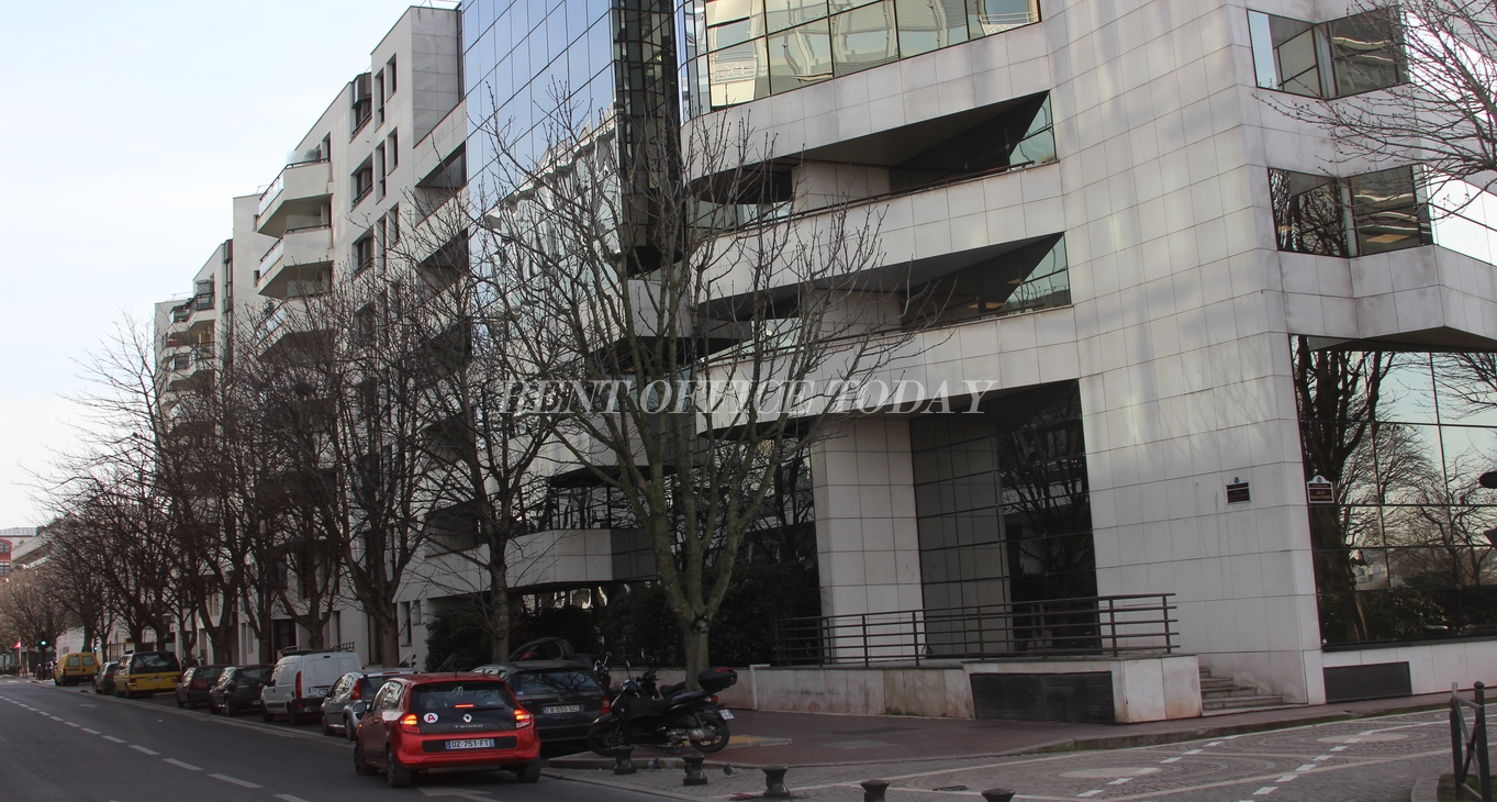 office rent victoria michelet-12