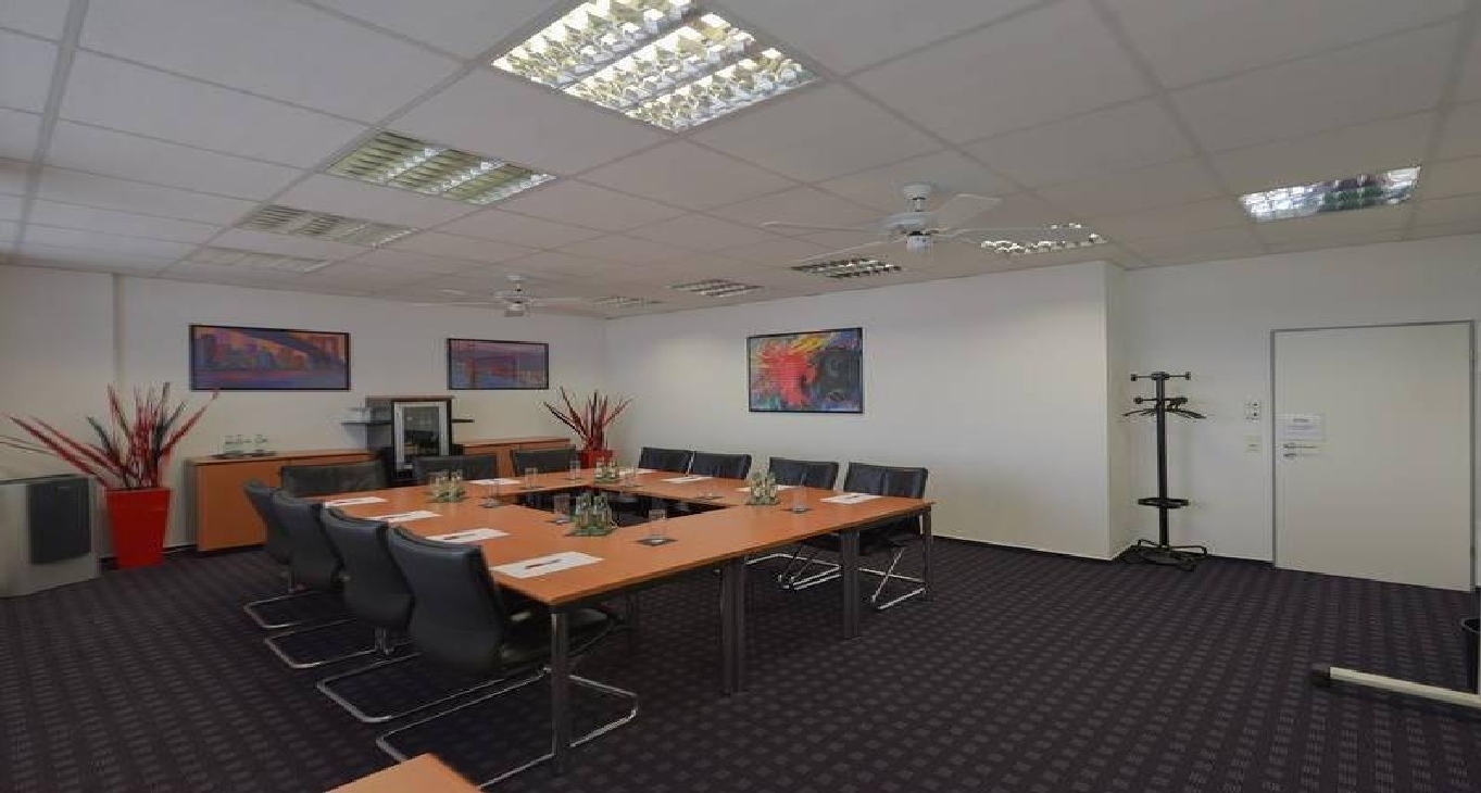 Pusat perniagaan Vahrenwalder Str. 269 A_13-13 Sewa pejabat Vahrenwalder Str. 269 A_13-13