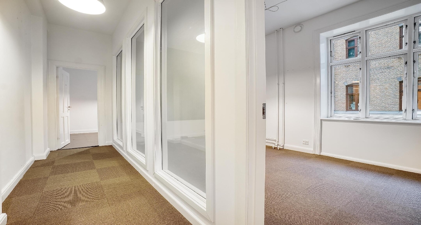 Rent office Vesterbrogade 19 — photo 1