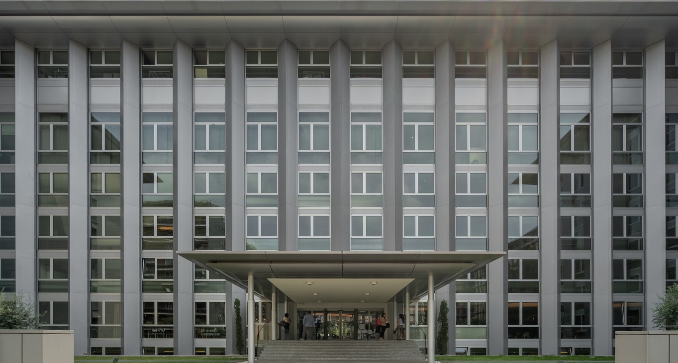 Rent office Via Copernico_11-11
