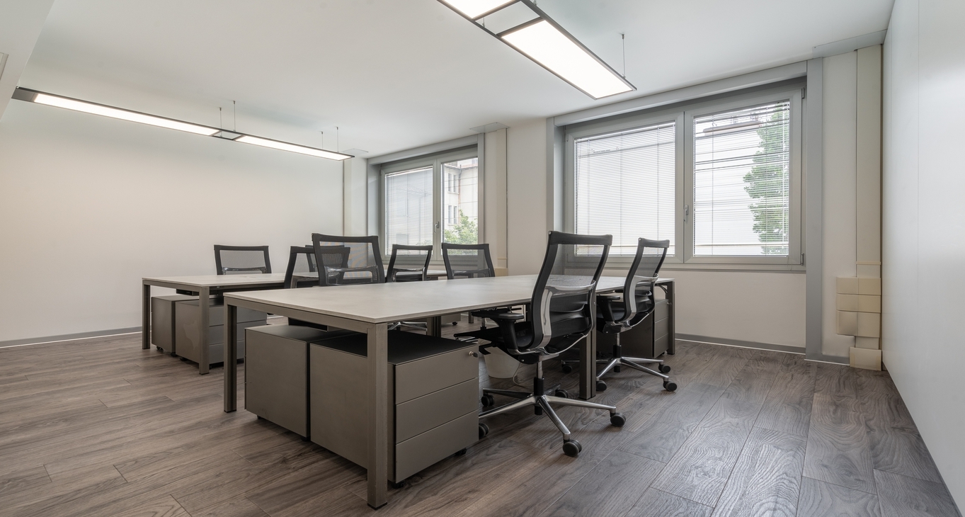 Rent office Via Copernico_5-5