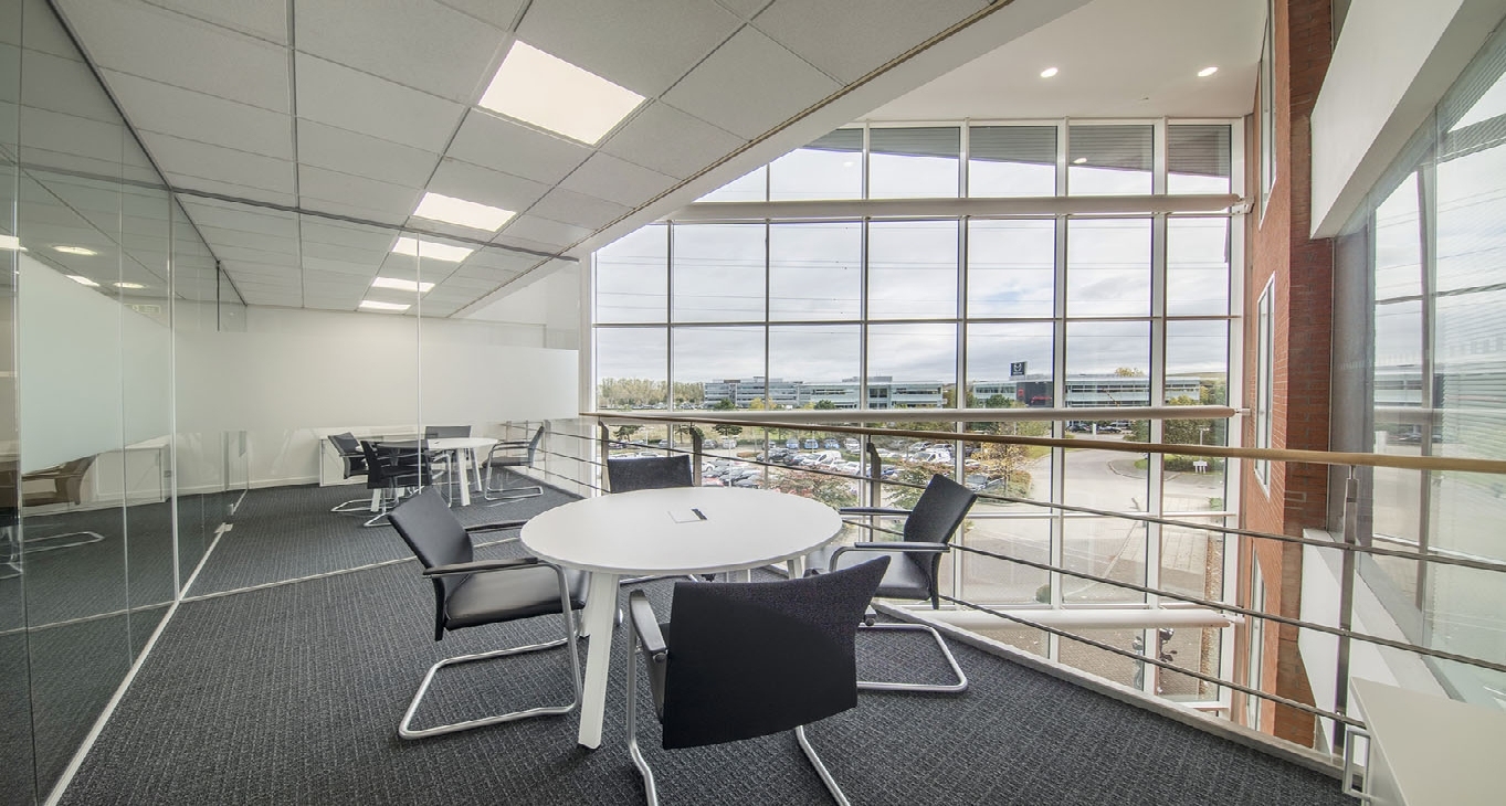 Rent office Victory Way, Admirals Park, Crossways — photo 12