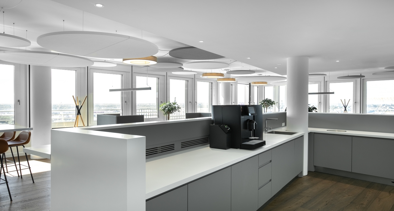 Rent office Watermark — photo 4