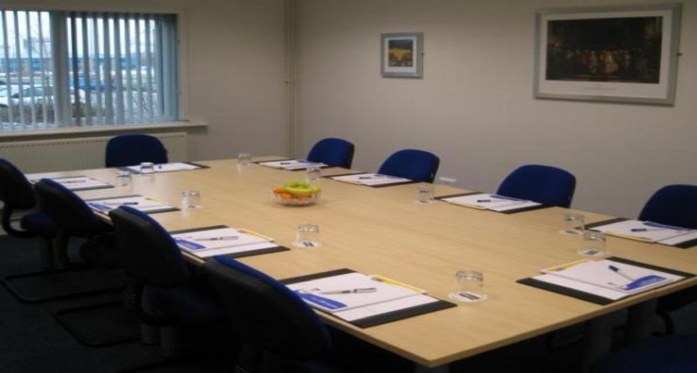 Sewa pejabat West Employment Park, Minerva Avenue, Sovereign Way, Off Sealand Road_6-26