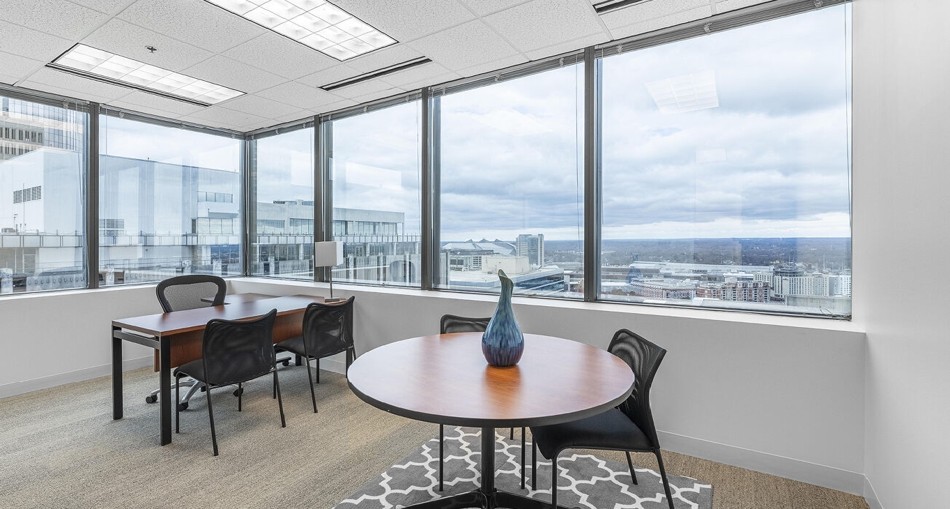 West Peachtree Street Northwest 260, West Peachtree Street Northwest 260, Atlanta, GA 30303 — office space for rent, photo 4
