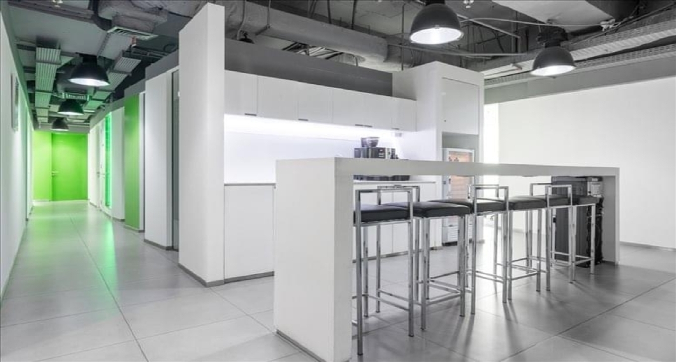 Sewa pejabat Wisma Monex 9th floor, Jl. Asia Afrika 133 – 137_11-11