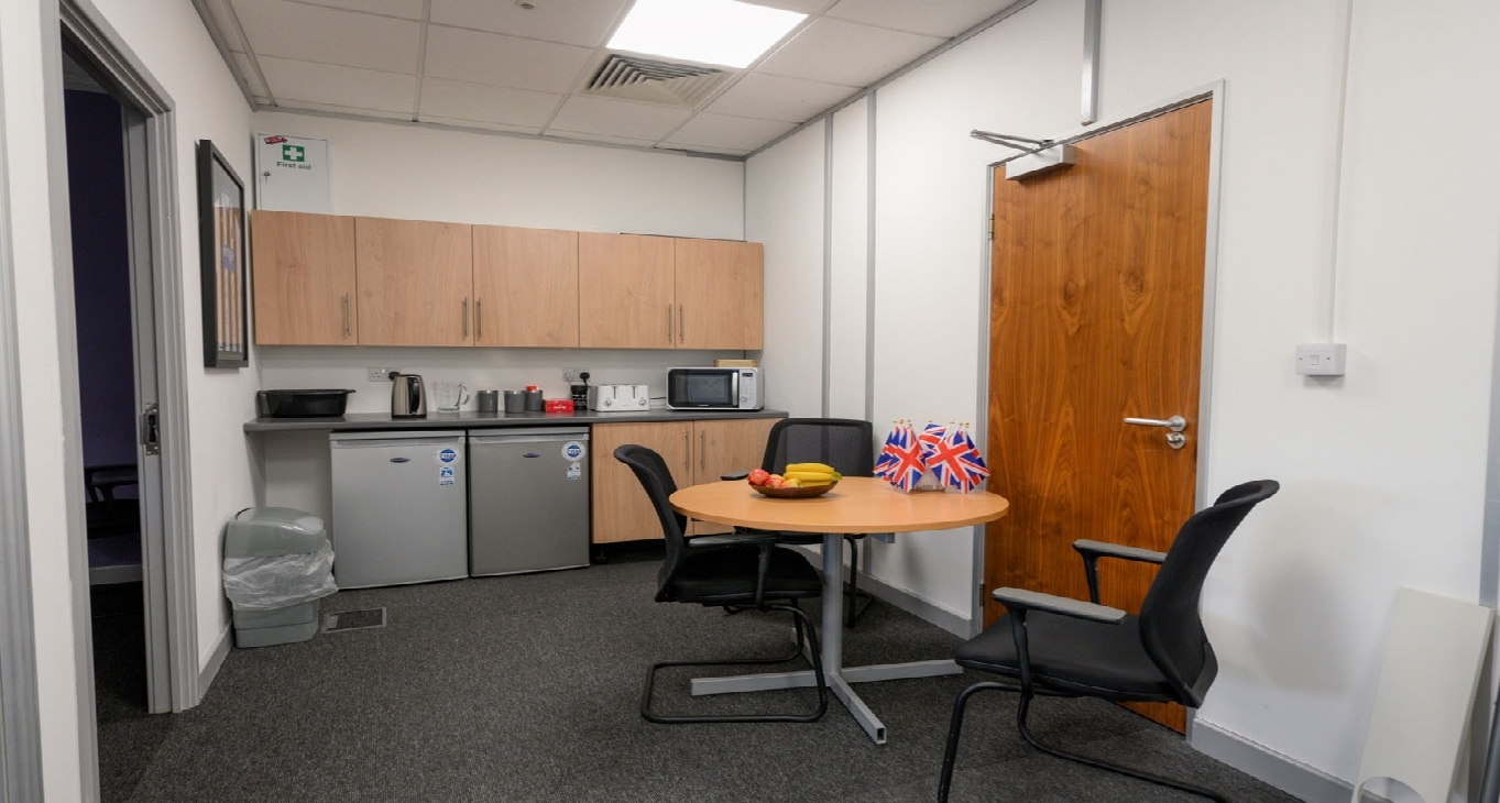 Rent office YBN 7 & 8 Dalta Bank Room — photo 5