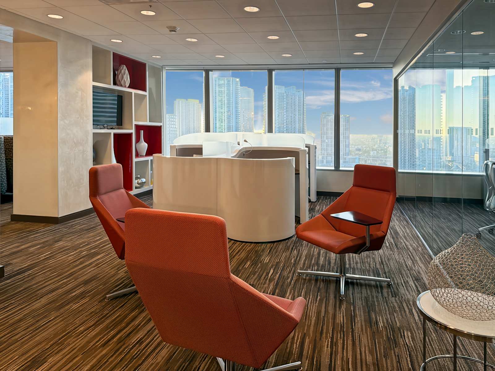 Centro de negocios Regus Wells Fargo Plaza Rent office Regus Wells Fargo Plaza — photo 1