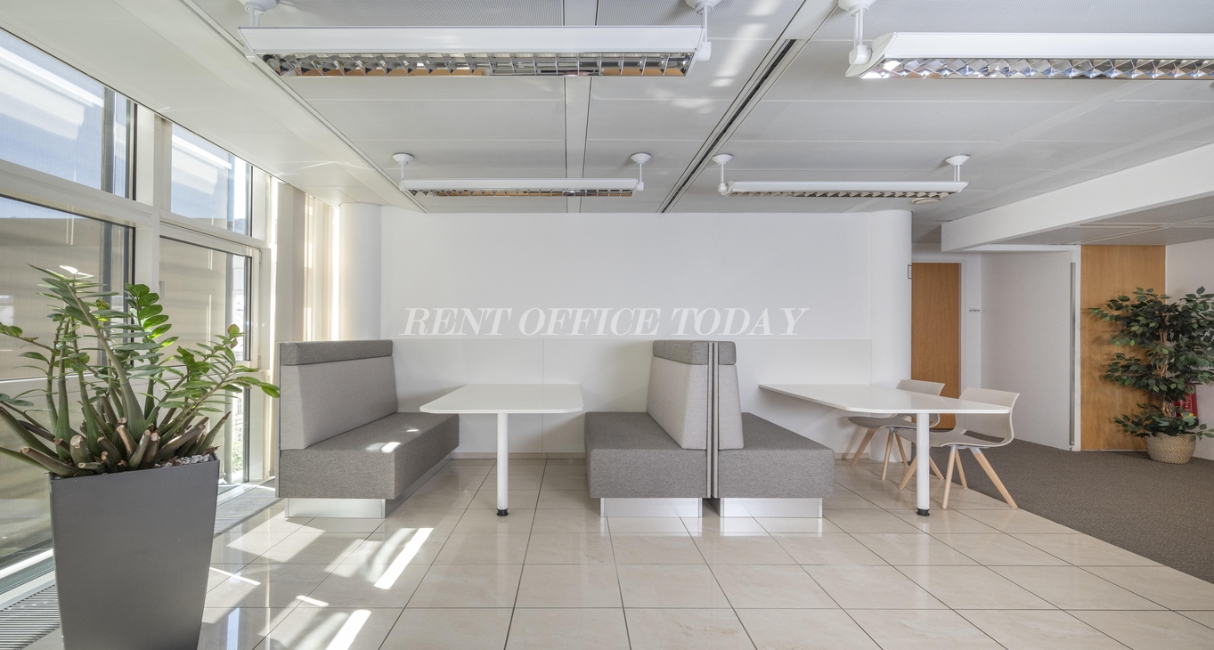 Centre d'affaires Karntner Ring 5-7 Rent office Karntner Ring 5-7 — photo 3