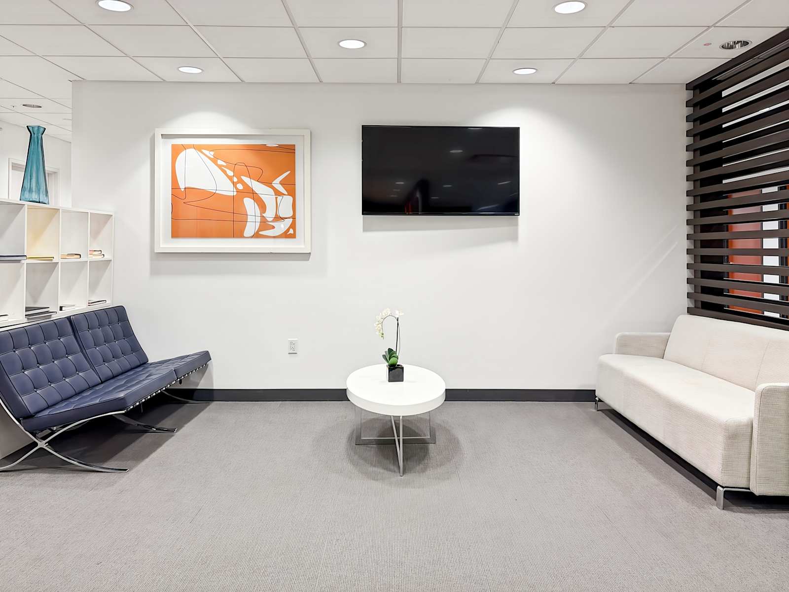 Rent office 1325 Avenue of the Americas — photo 4