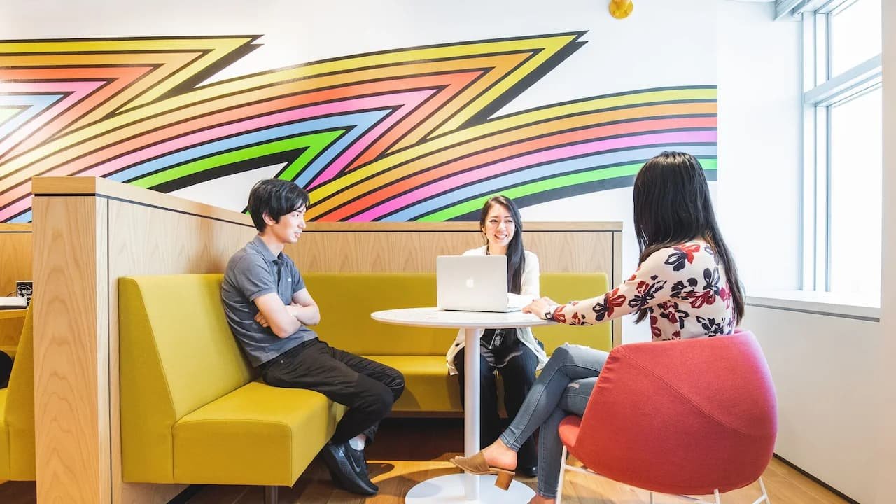 Rent office WeWork Metropolitan Plaza Building — photo 3