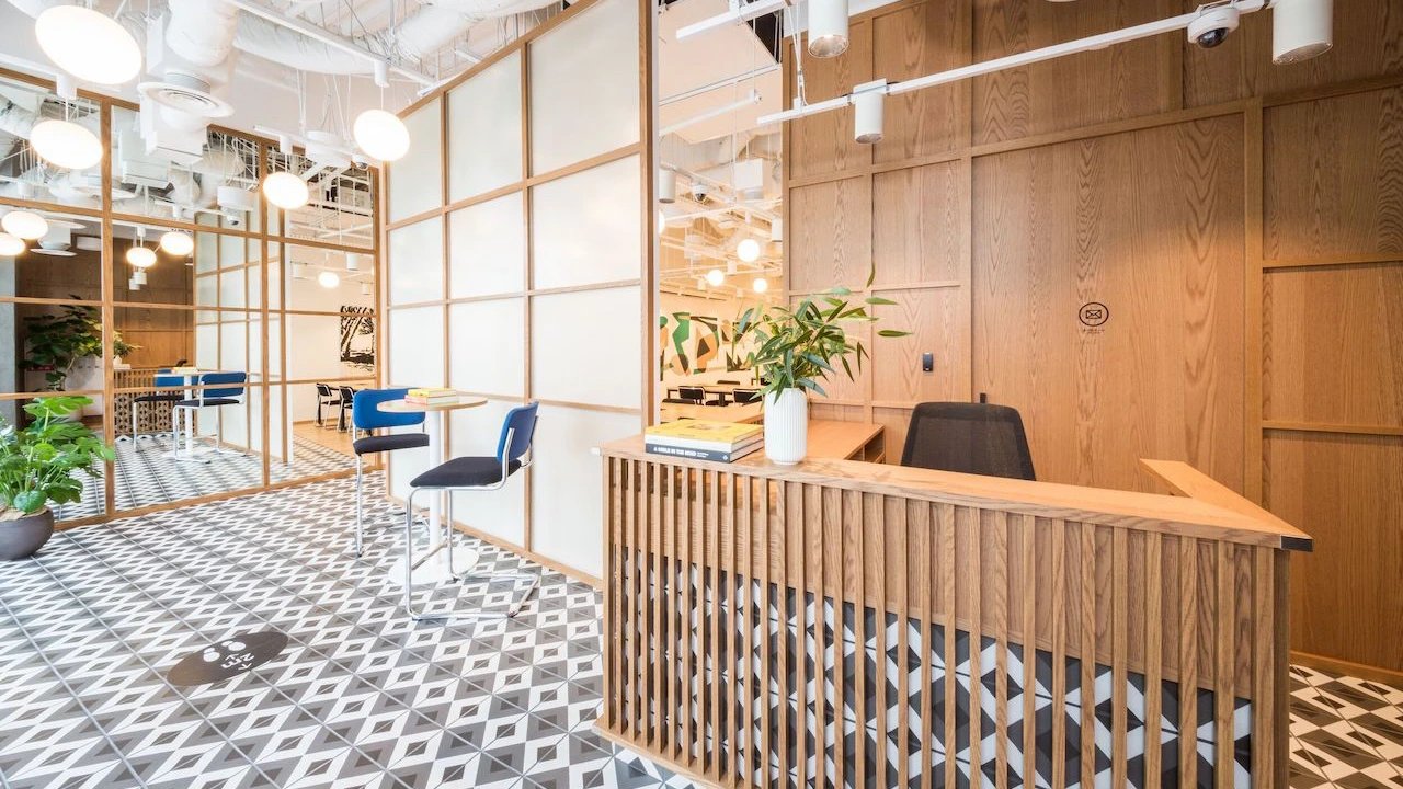 Rent office WeWork Nippon Tv Yotsuya Building — photo 6