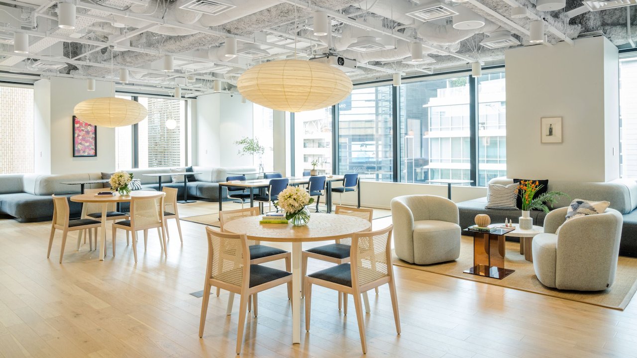 Omote-sando metro — offices nearby