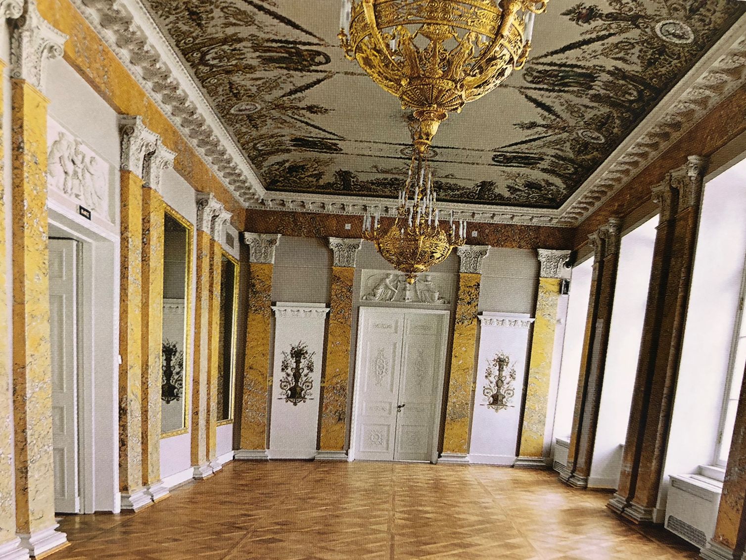 glavniy-shtab-ermitazha-v-Saint-Peterburge-3